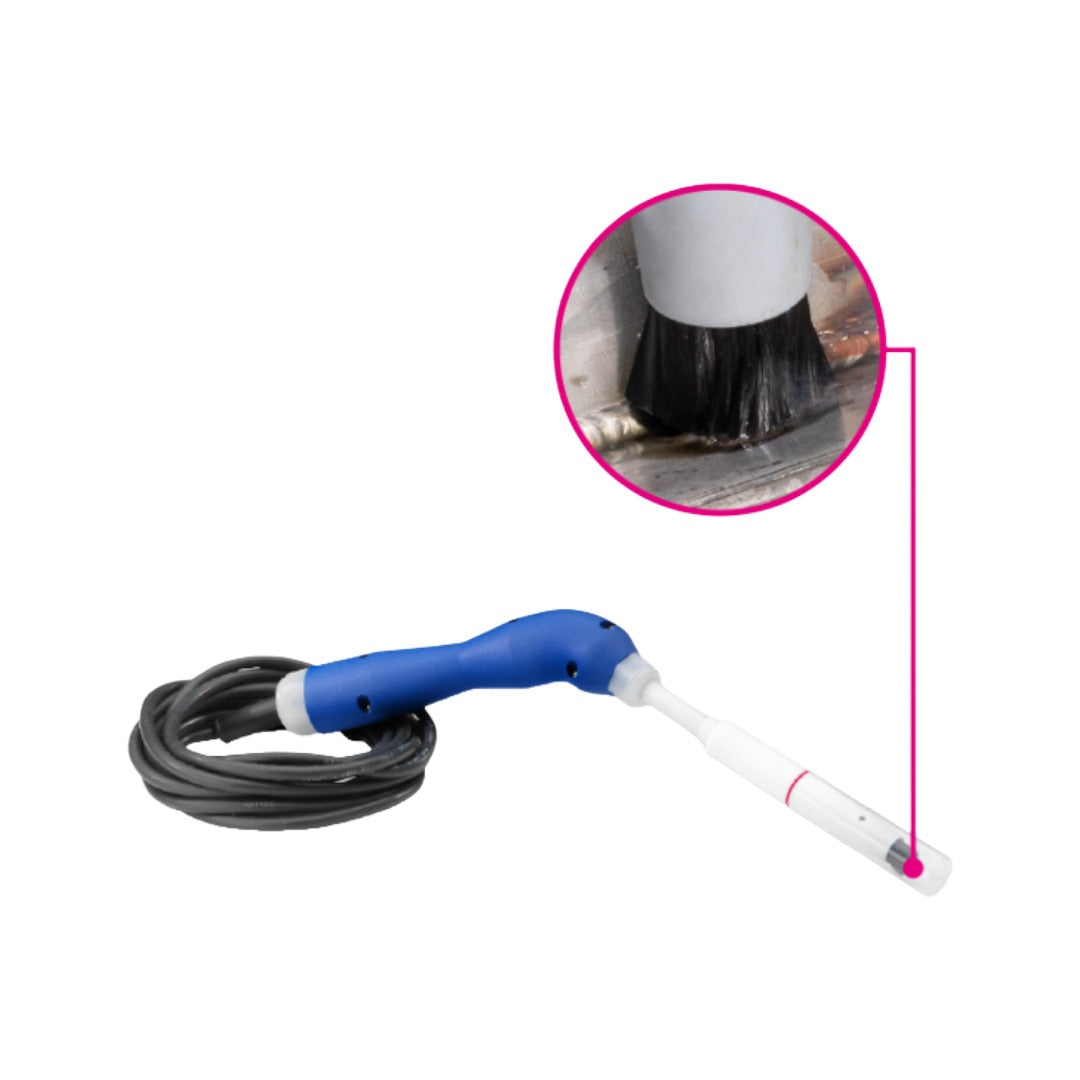 ABICLEANER grip handle with cable and close-up of the carbon fibre brush cleaning a weld